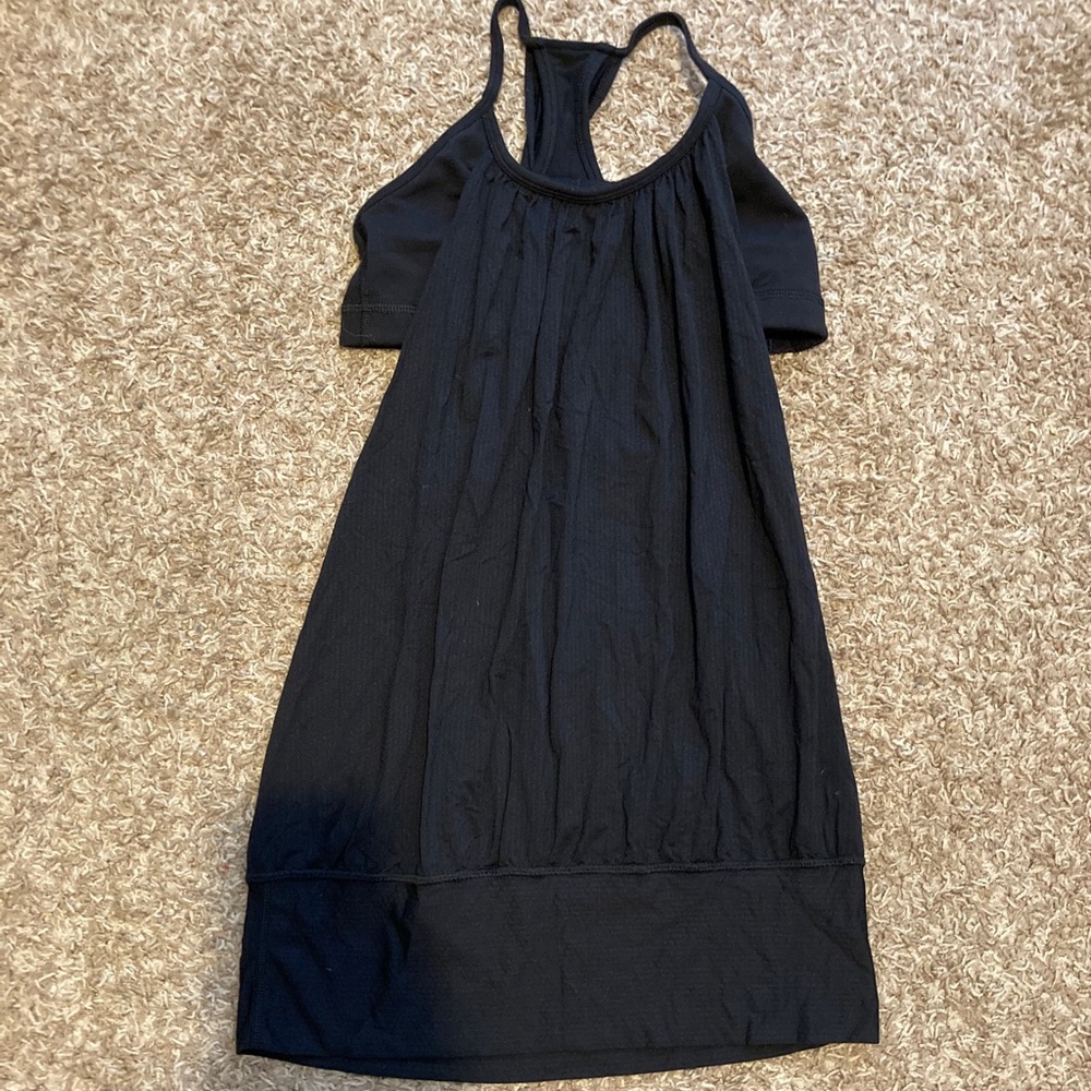 Lululemon Women’s Small Yoga Tank